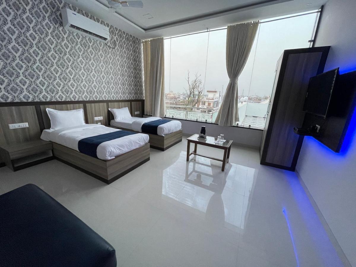 The Royal Palace Hotel Gorakhpur Zewnętrze zdjęcie